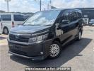 Toyota Voxy ZWR80G