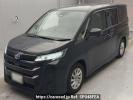 Toyota Noah ZWR90W