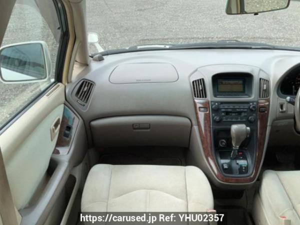 Used 1999 AT toyota harrier MCU15W Image[17]