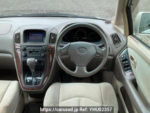 Used 1999 AT toyota harrier MCU15W Image[18]