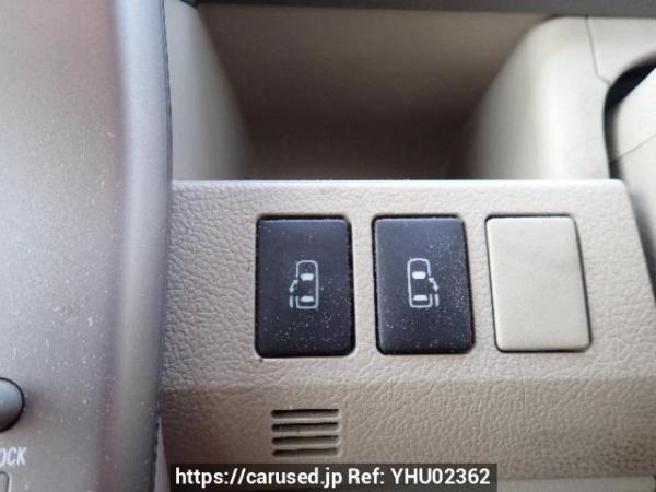 Used 2009 AT toyota noah ZRR70W Image[20]