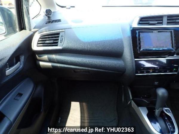 Used 2015 AT honda fit GK3 Image[14]