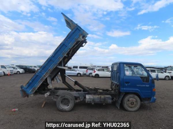 Used 1993 MT toyota toyoace-truck BU66D Image[18]