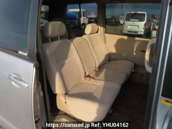 Used 2003 AT toyota noah AZR60G Image[17]