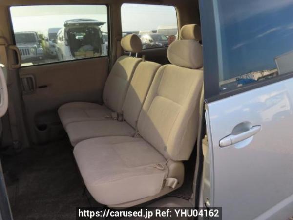 Used 2003 AT toyota noah AZR60G Image[19]