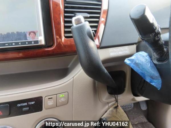 Used 2003 AT toyota noah AZR60G Image[28]
