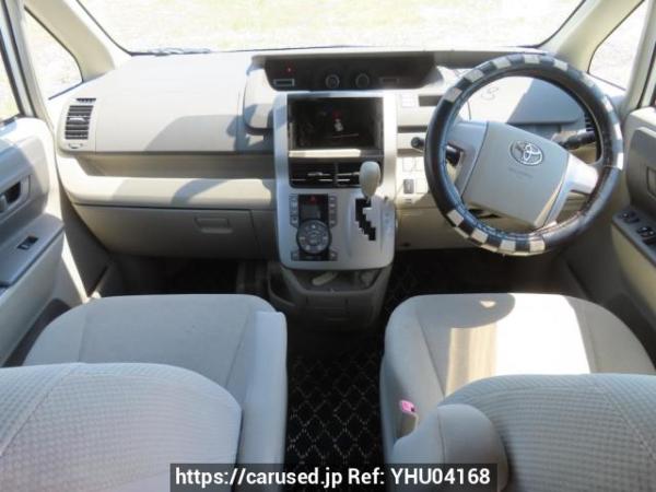 Used 2007 AT toyota noah ZRR75G Image[23]