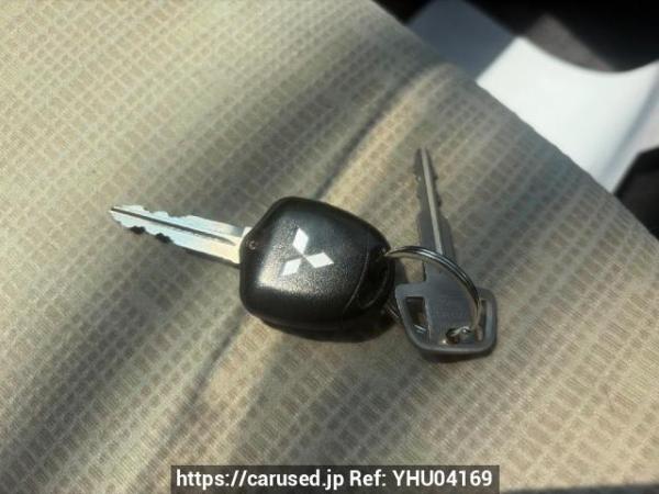 Used 2004 AT mitsubishi pajero-io H77W Image[17]