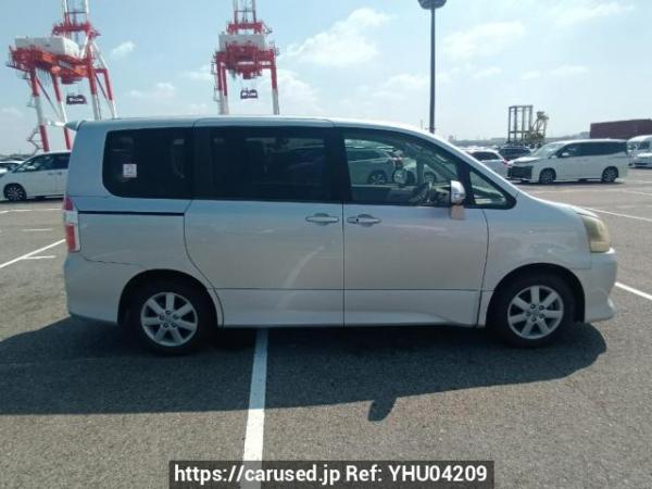 Used 2008 AT toyota noah ZRR70W Image[7]