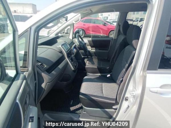 Used 2008 AT toyota noah ZRR70W Image[13]