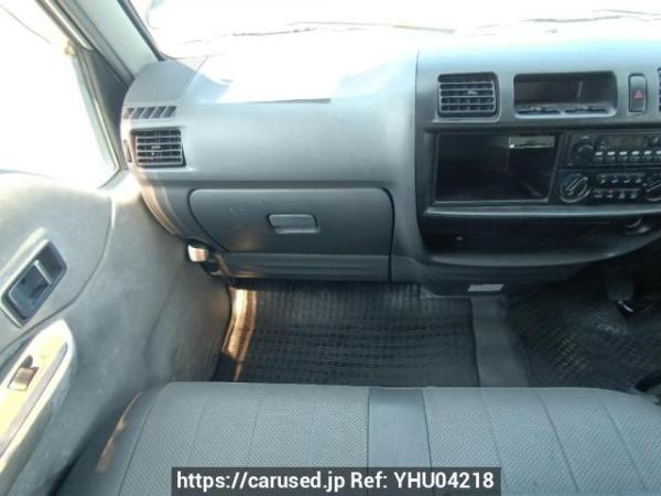Used 2005 MT nissan vanette-van SK82VN Image[16]