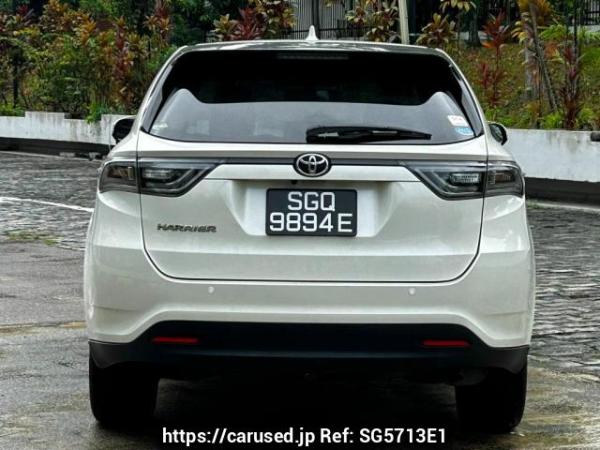 Used 2016 AT toyota harrier null Image[5]