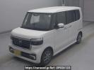 Honda N-BOX CUSTOM JF5