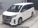 Toyota Noah ZWR80W