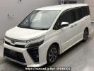 Toyota Voxy ZRR80W
