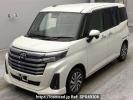 Toyota Roomy M900A