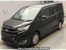Toyota Noah ZRR80G