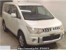 Mitsubishi Delica D5 CV5W