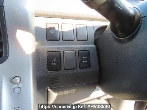 Used 2009 AT toyota noah ZRR75W Image[32]