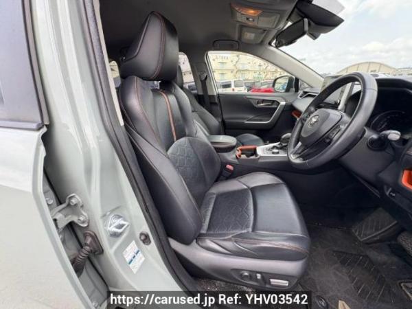 Used 2020 AT toyota rav4 MXAA54 Image[12]