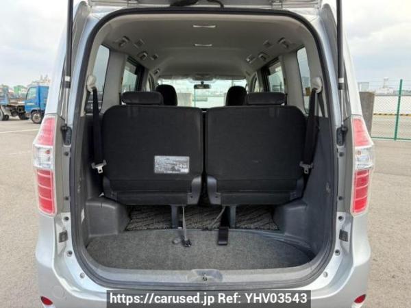 Used 2009 AT toyota noah ZRR70G Image[8]