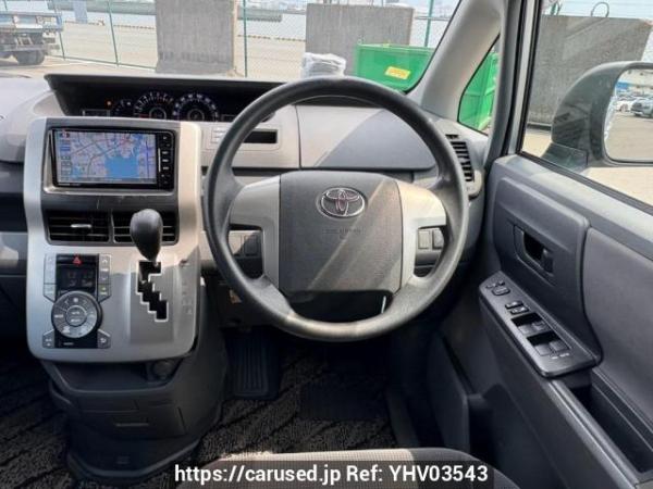Used 2009 AT toyota noah ZRR70G Image[20]