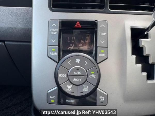Used 2009 AT toyota noah ZRR70G Image[22]