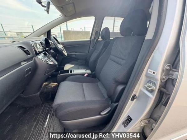 Used 2003 AT toyota wish ZNE10G Image[13]