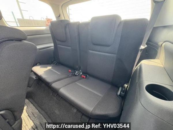 Used 2003 AT toyota wish ZNE10G Image[16]