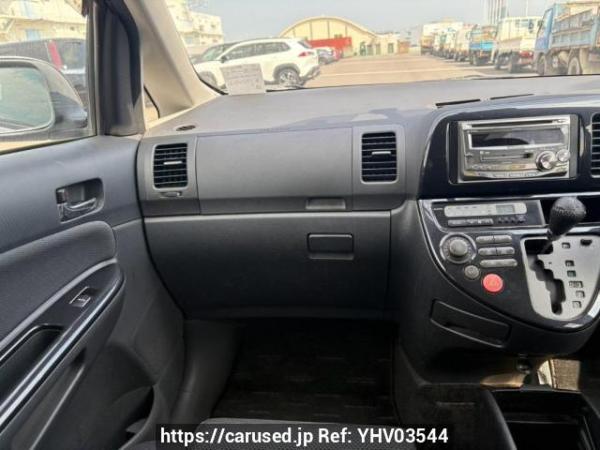 Used 2003 AT toyota wish ZNE10G Image[18]