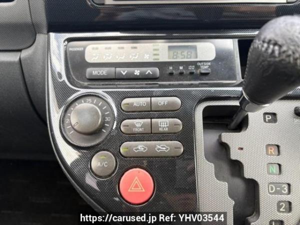 Used 2003 AT toyota wish ZNE10G Image[24]