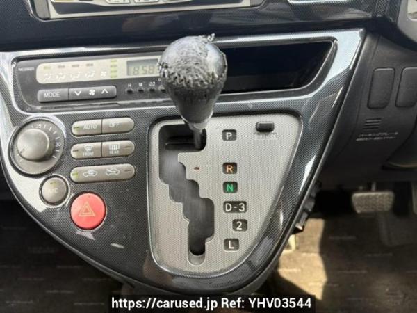 Used 2003 AT toyota wish ZNE10G Image[25]