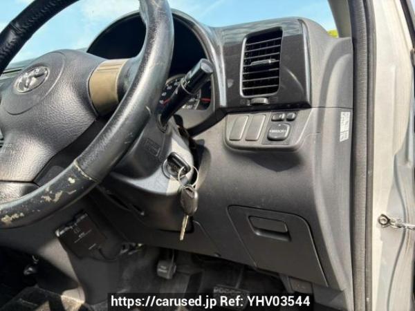 Used 2003 AT toyota wish ZNE10G Image[27]