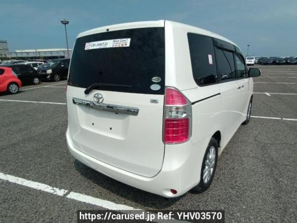 Used 2009 AT toyota noah ZRR70G Image[6]