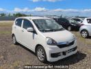 Daihatsu Mira e:S LA300S