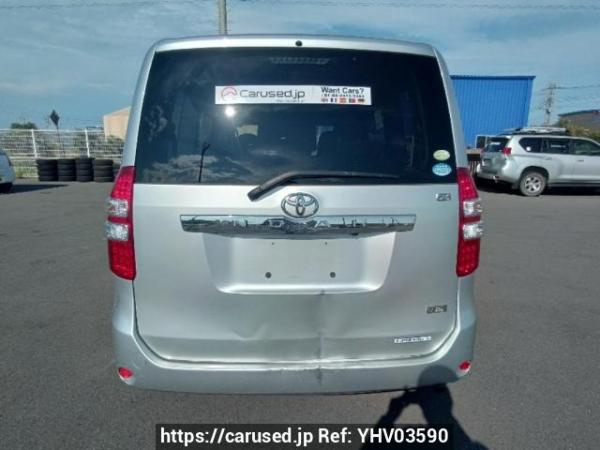 Used 2010 AT toyota noah ZRR70G Image[5]