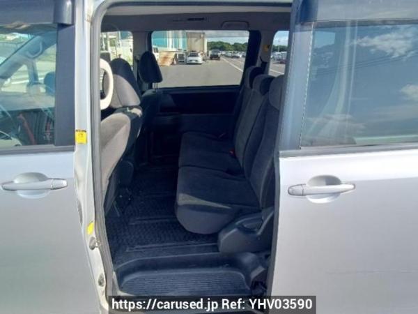 Used 2010 AT toyota noah ZRR70G Image[15]