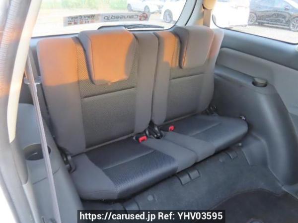 Used 2003 AT toyota wish ZNE10G Image[15]