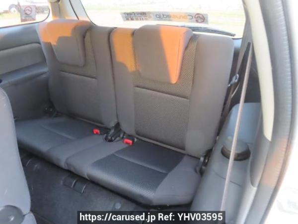 Used 2003 AT toyota wish ZNE10G Image[16]