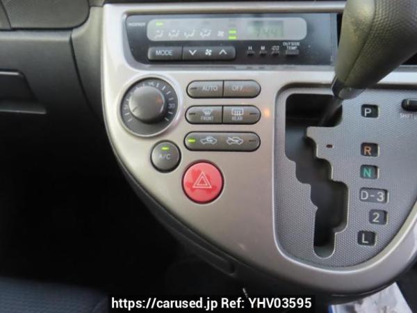 Used 2003 AT toyota wish ZNE10G Image[22]
