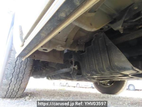 Used 2005 AT toyota hiace-van KDH205V Image[41]