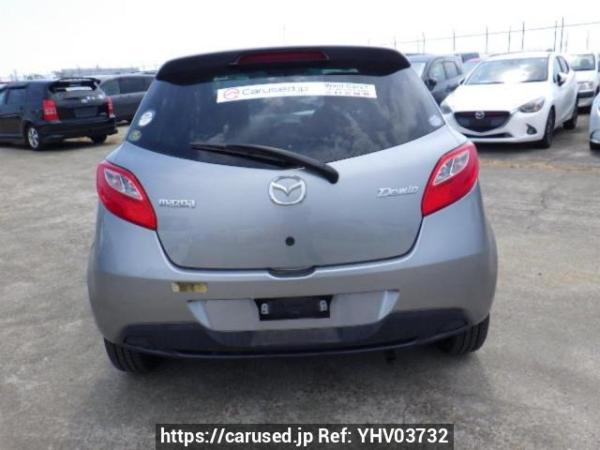 Used 2013 AT mazda demio DE3FS Image[5]
