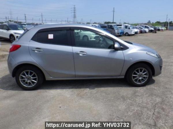Used 2013 AT mazda demio DE3FS Image[7]