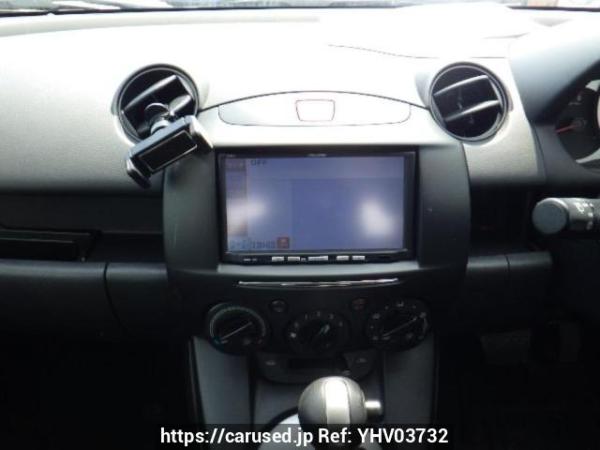 Used 2013 AT mazda demio DE3FS Image[18]