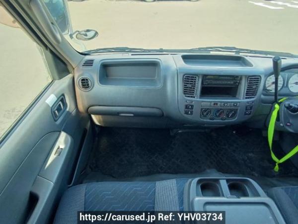 Used 2002 AT nissan caravan-bus DWMGE25 Image[17]