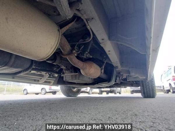 Used 2005 AT toyota regiusace-van KDH200V Image[33]