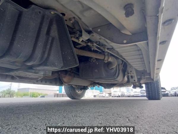 Used 2005 AT toyota regiusace-van KDH200V Image[35]