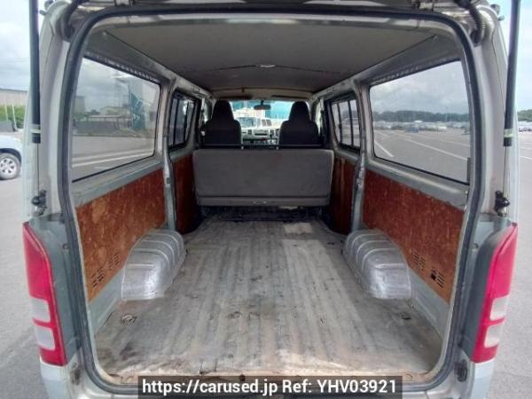Used 2005 AT toyota regiusace-van KDH205V Image[8]