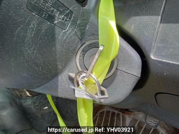 Used 2005 AT toyota regiusace-van KDH205V Image[25]