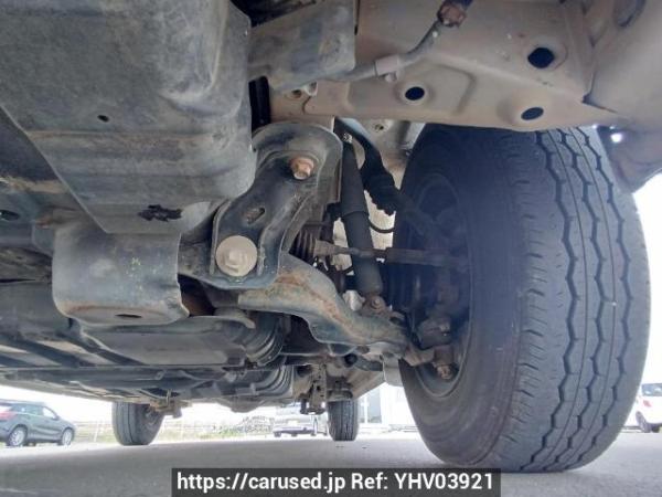 Used 2005 AT toyota regiusace-van KDH205V Image[31]